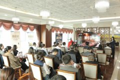 对于焦点企业发卖团